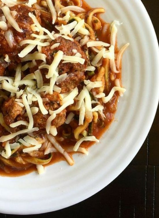 zuccini pasta with meatballs