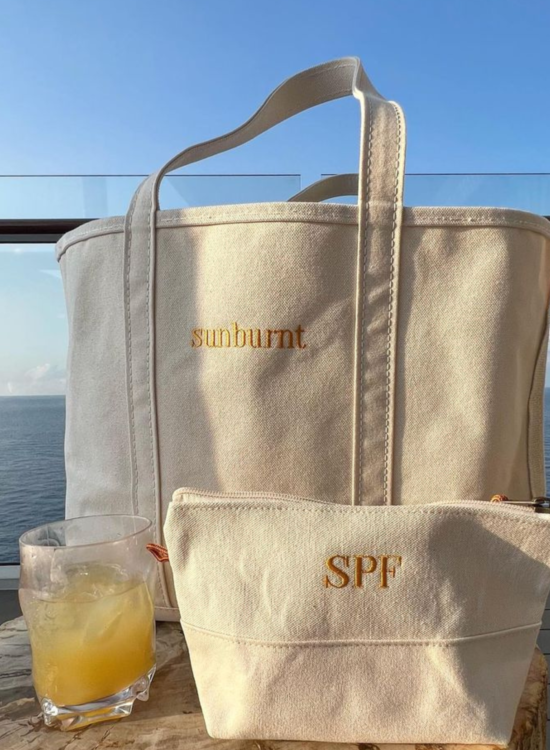 whats in my bag - beach edition